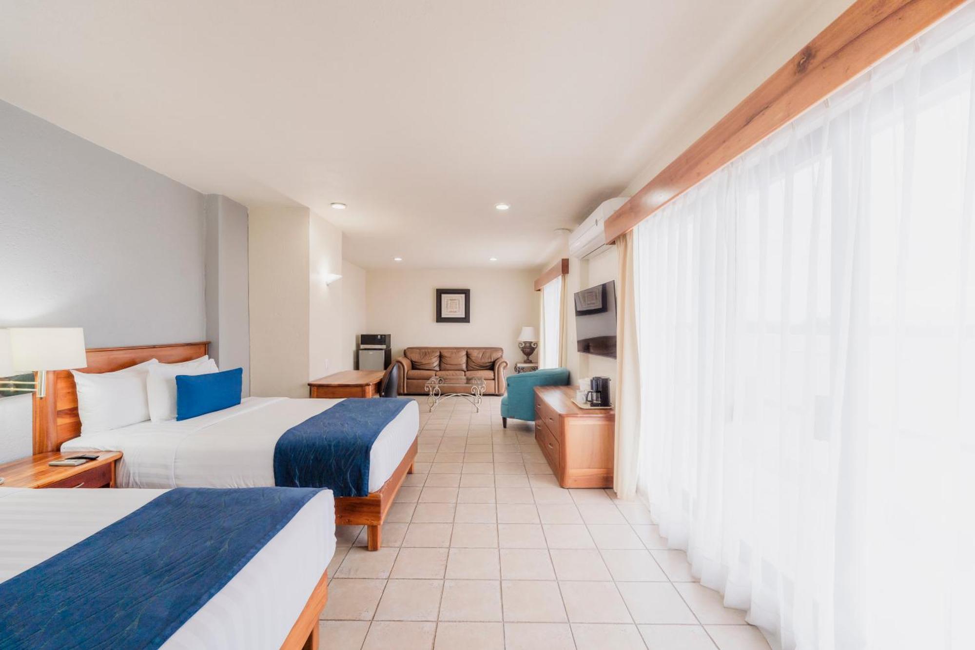 Comfort Inn Tampico Esterno foto